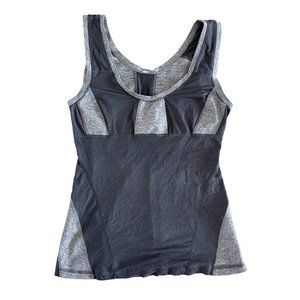 Lululemon Tank Recharge‎ Gray Silverscent Size 6-8 Logo